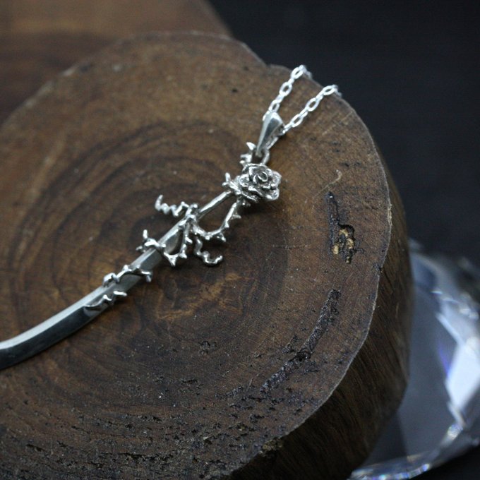 薔薇×ファルシオンネックレス - 画像 (3)